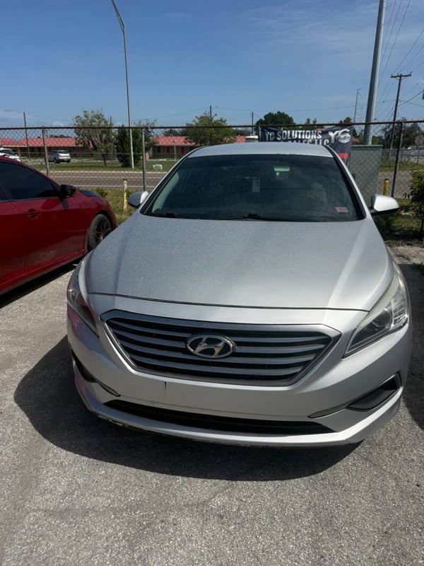 2016 Hyundai Sonata SE Sedan 4D