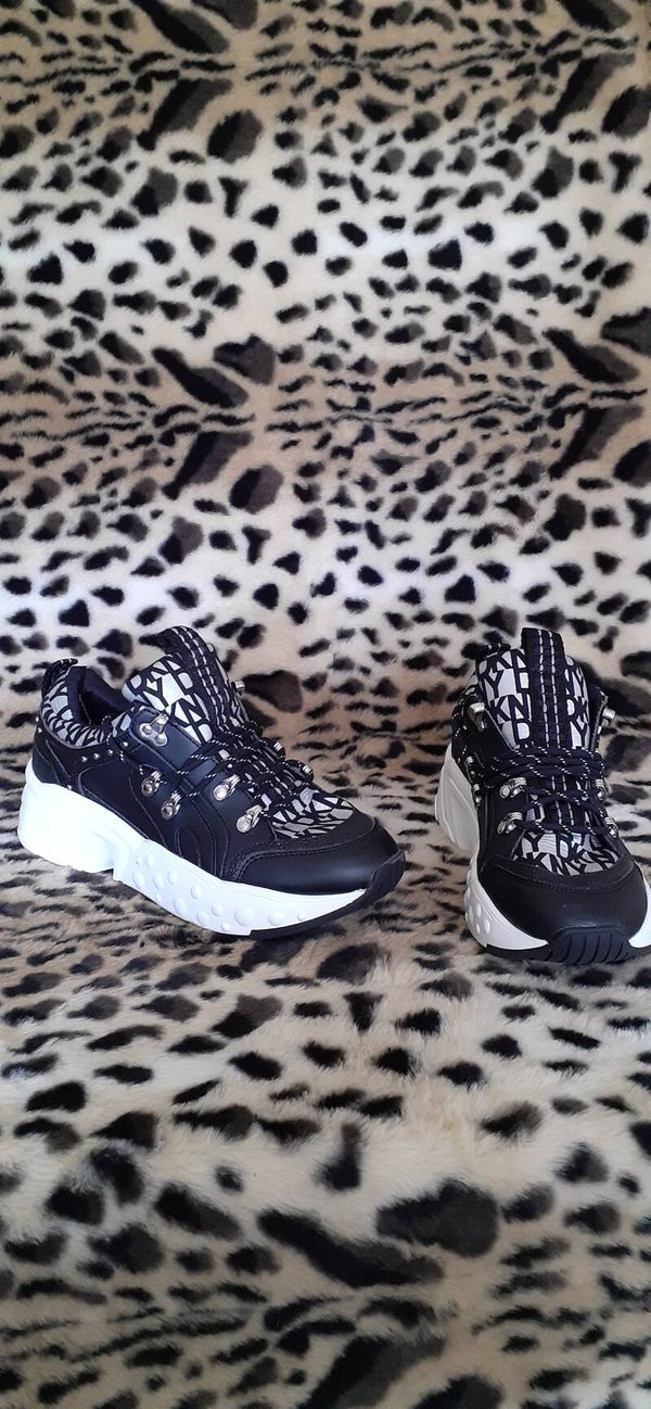 DkNY Sneakers