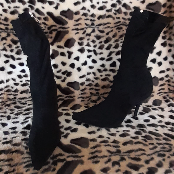 Pointed Toe Faux Suede Boot