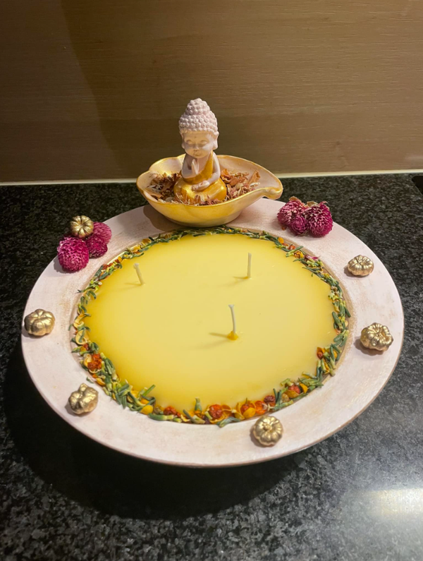 Opgevulde schaal met Budha - 100% handgemaakt