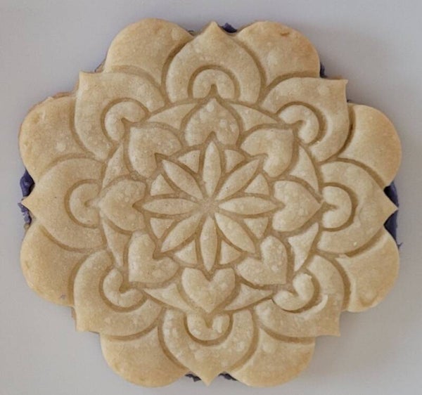 Iced Mandala Large 1 - Dozen