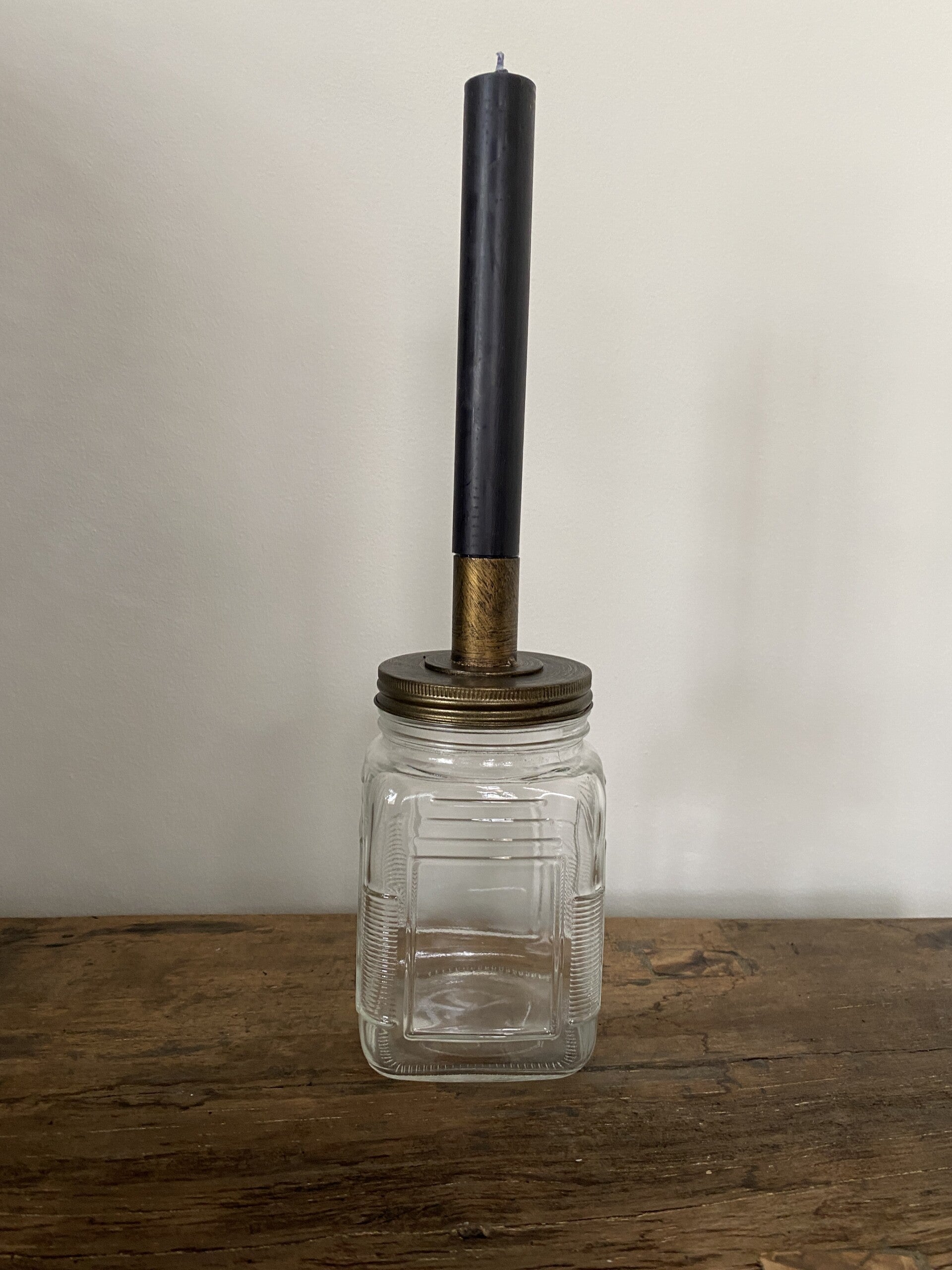Kandelaar fles met bronzen deksel 9.5*18.5 S