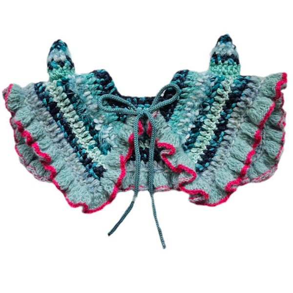 Monster collar spikes