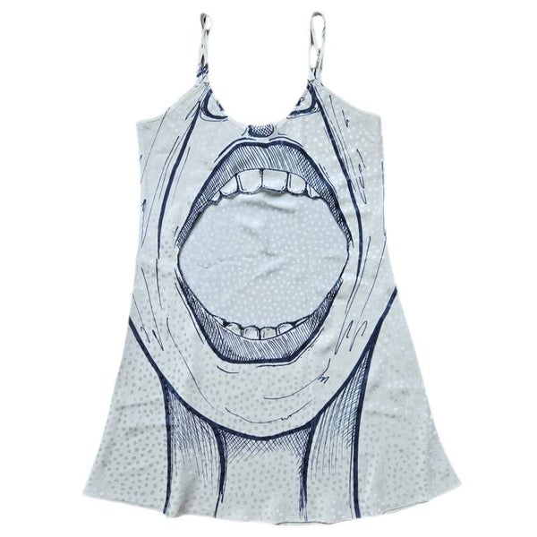 Screaming slipdress white polkadots