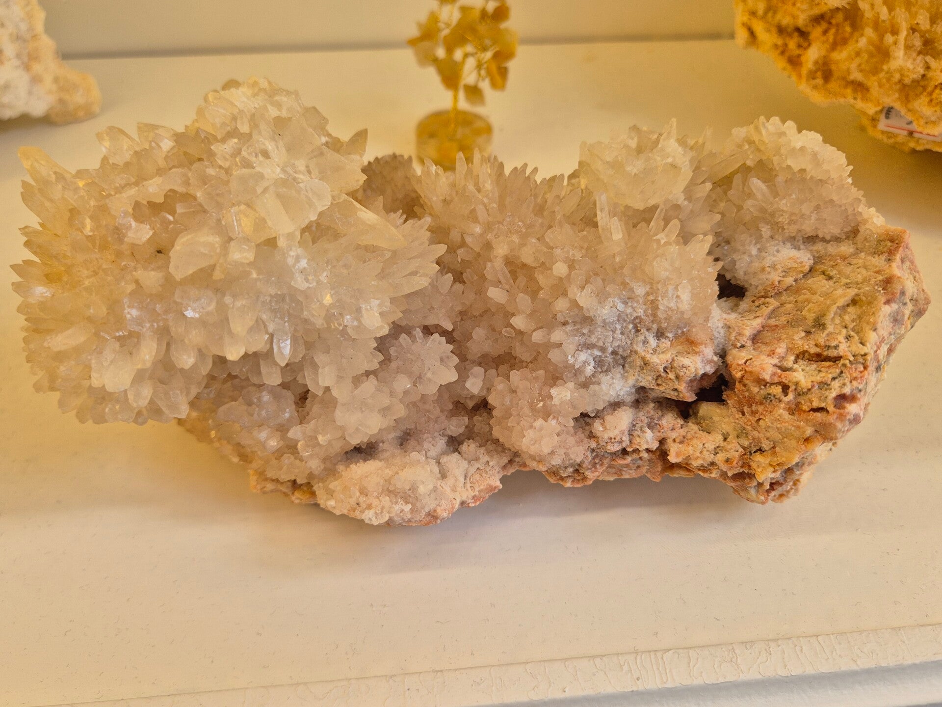 Indisch Calciet liggend