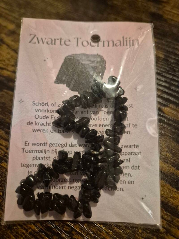 Zwarte toermalijn