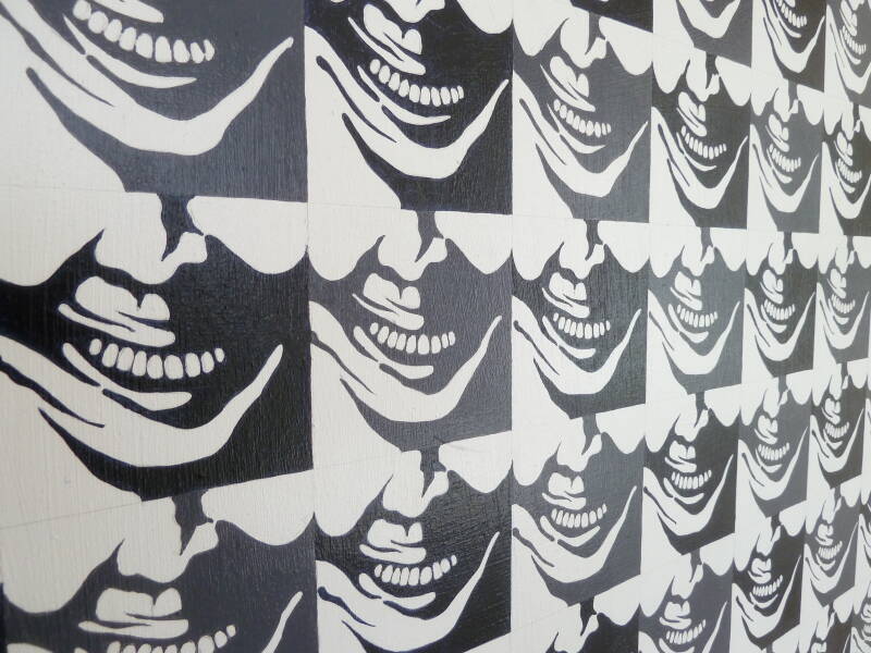 7_3-damme-2026-the-joker-b-w-detail-2-standard-m77r8c.jpg