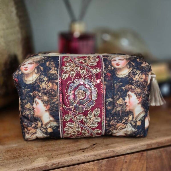 make-up box Victoria