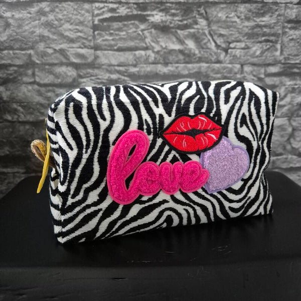Make-up box in Zebra print met Love