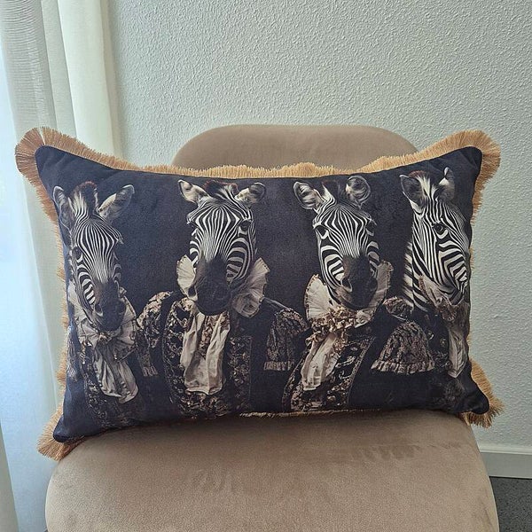 Velours langwerpig sierkussen met zebraprint