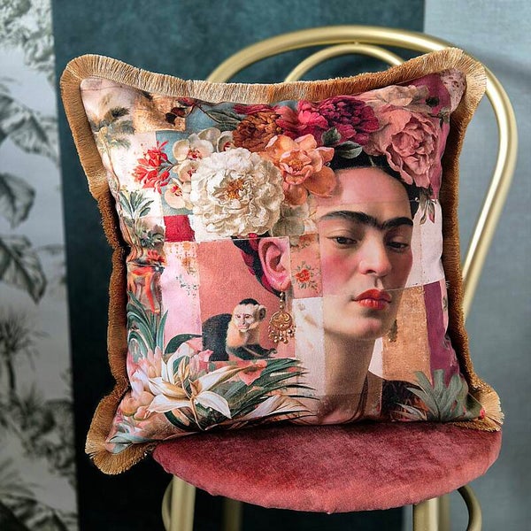 Velours Sierkussen met Goudkleurige Franje, Frida's Bloom & Monkey