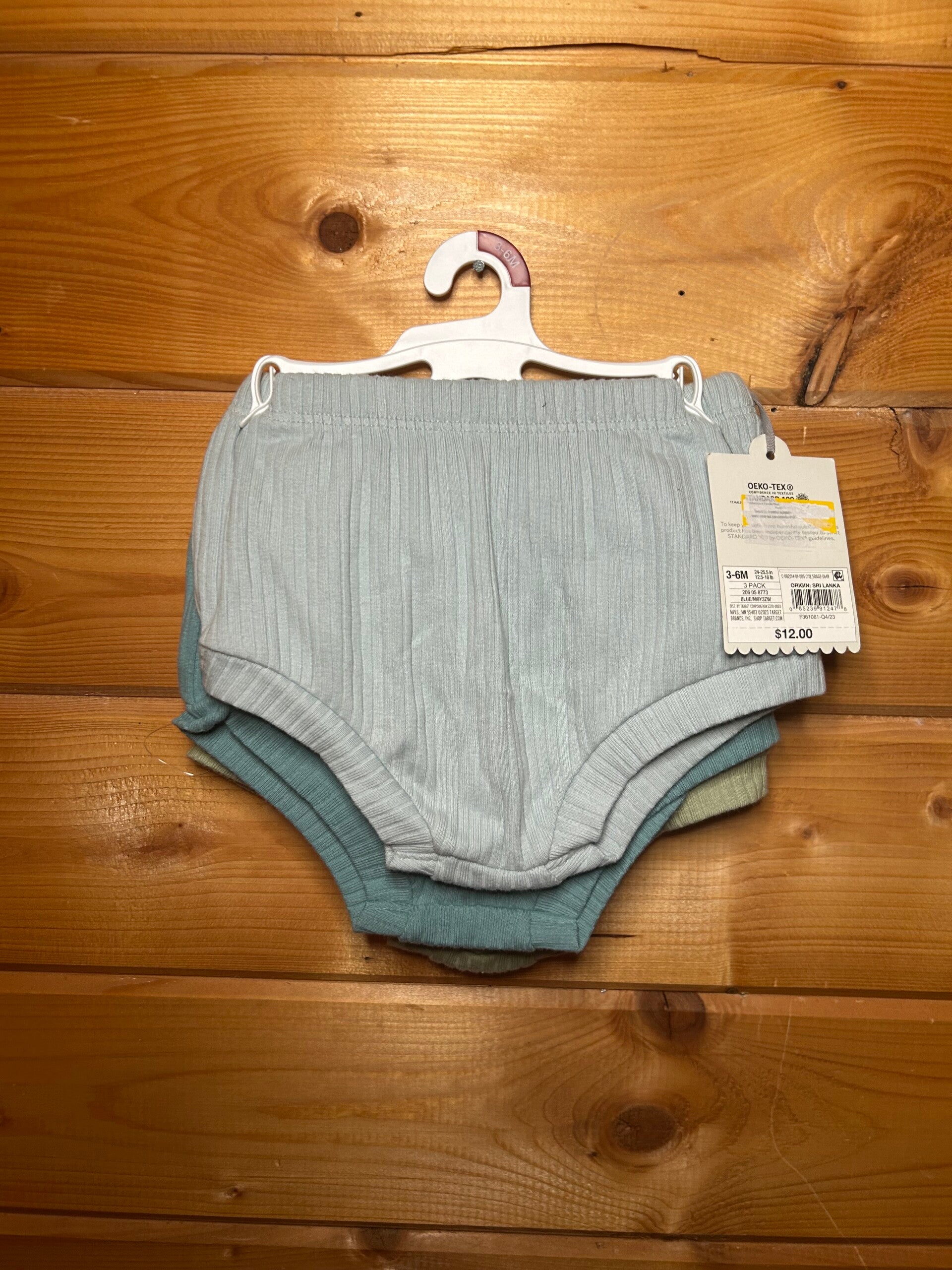 🤍 NWT Ribbed Baby Bloomers – 3–6M 🤍