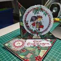 don-en-daisy-red-and-green-4-standard.jpg