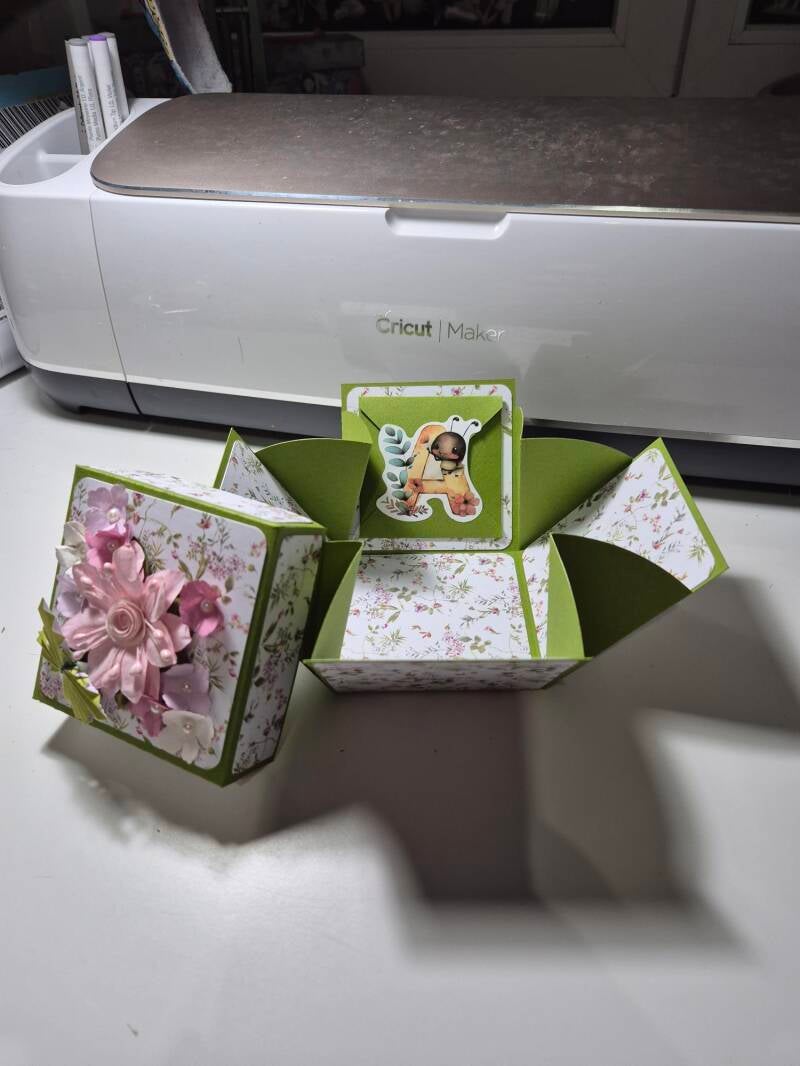 floral-candy-box-2-3-standard-0vv36v.jpg