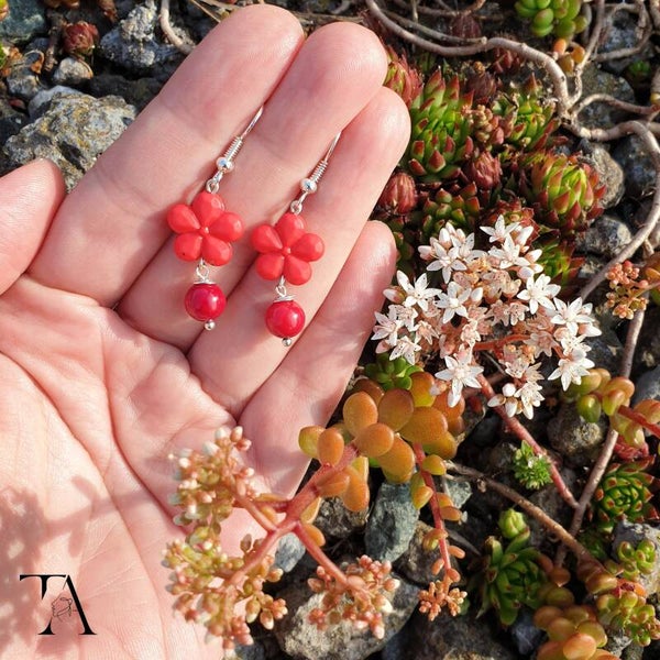 Red coral flower