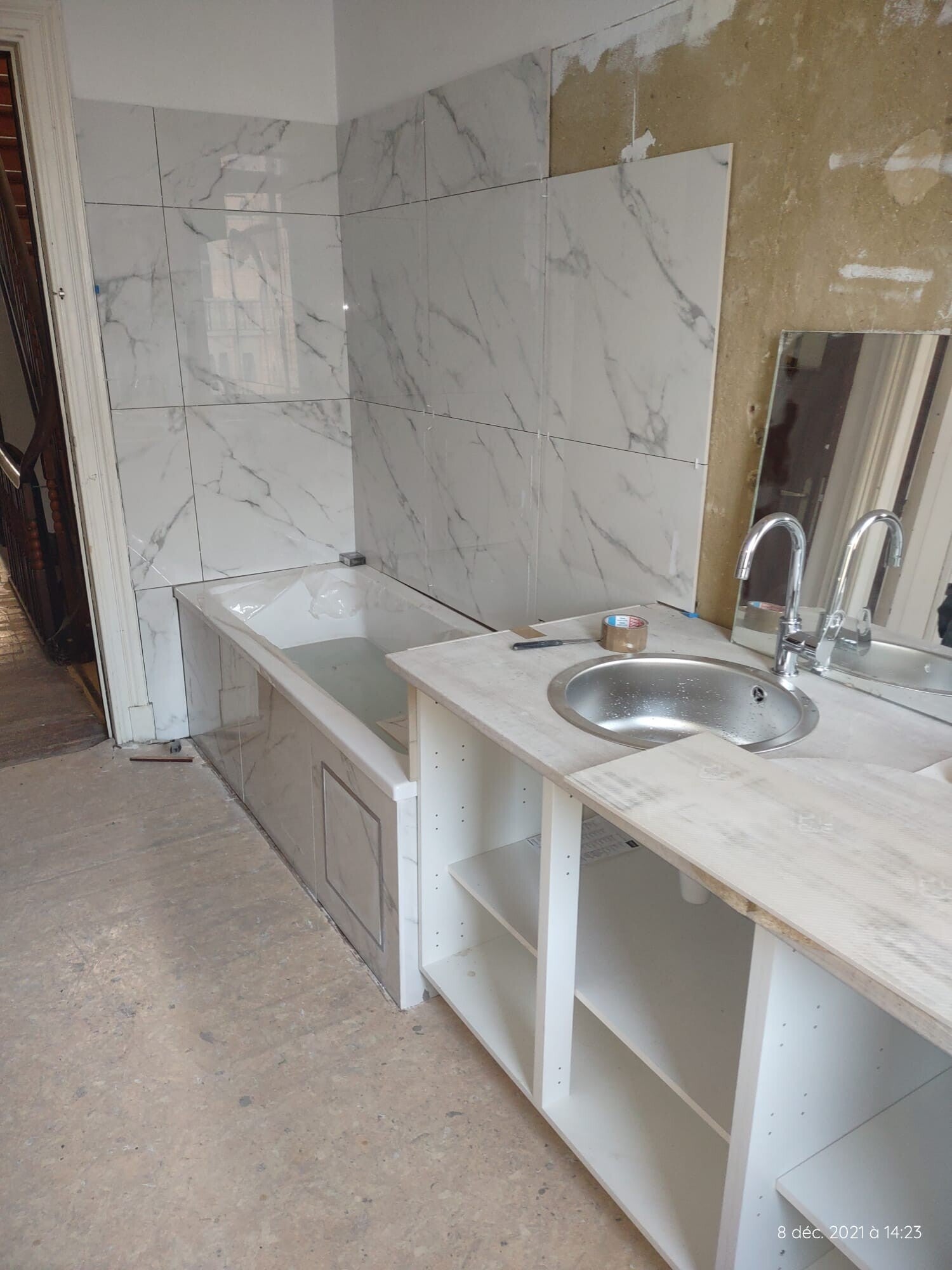 alt"=rénovationplomberieetplateaudedoucheetdouchecomplète"