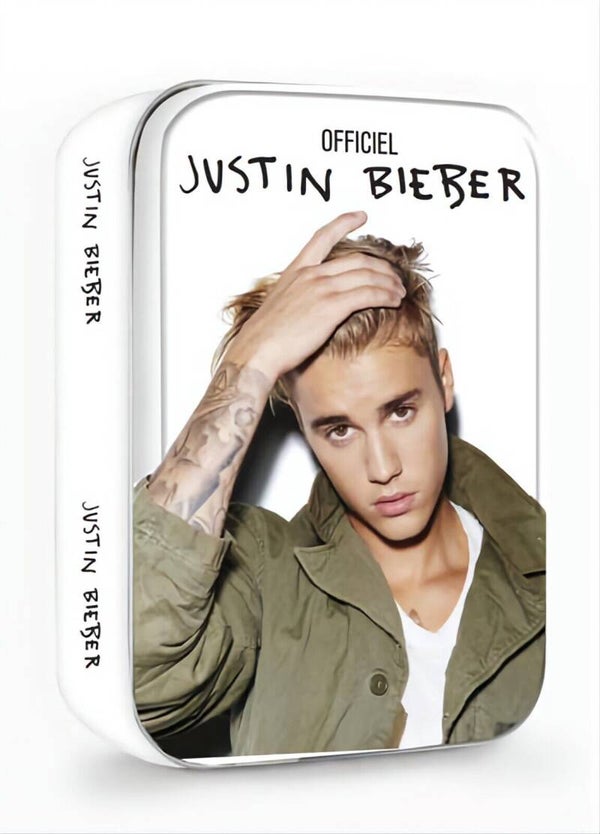 Mon coffret Justin Bieber livres, stickers et posters. Paru le 7 octobre 2016 SH