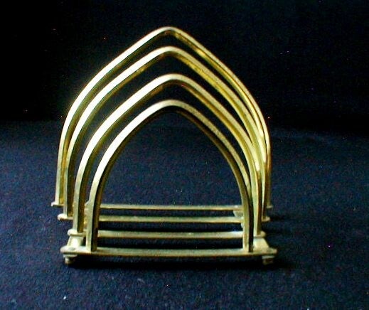 Neo Gotische brievenstander, eind 19e eeuw