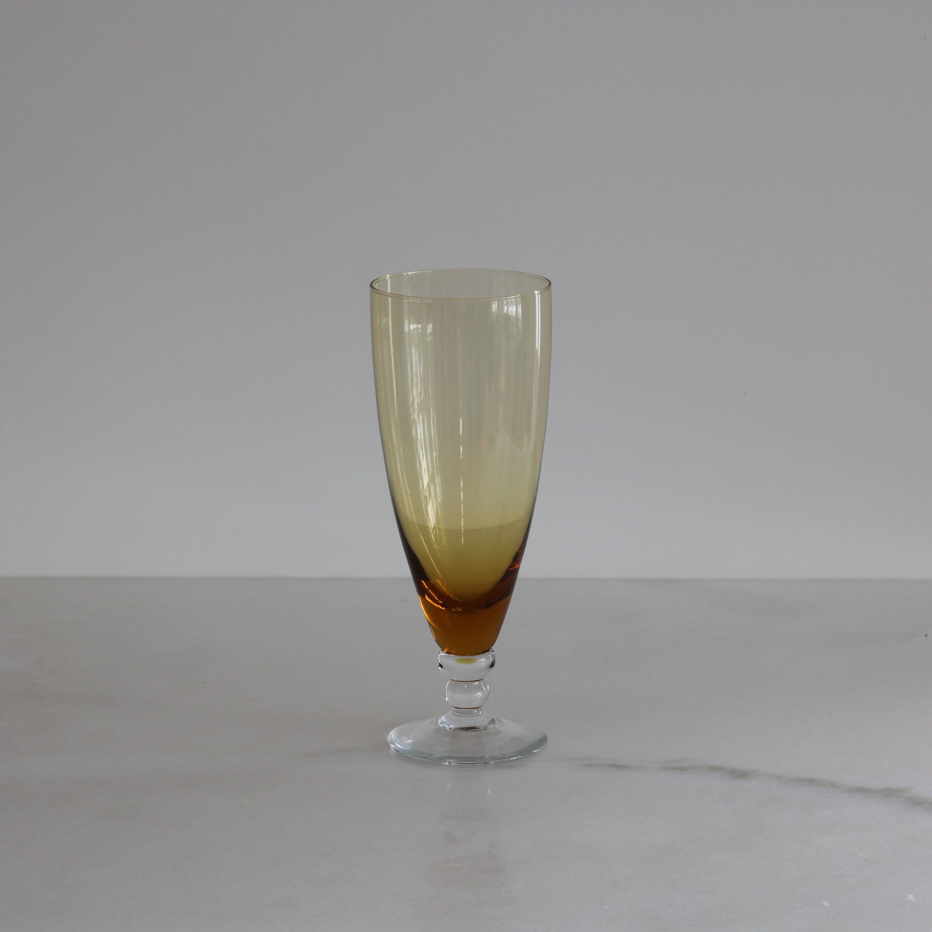 Biertulp K7 uit de serie "Carnaval", Kristalunie, amber