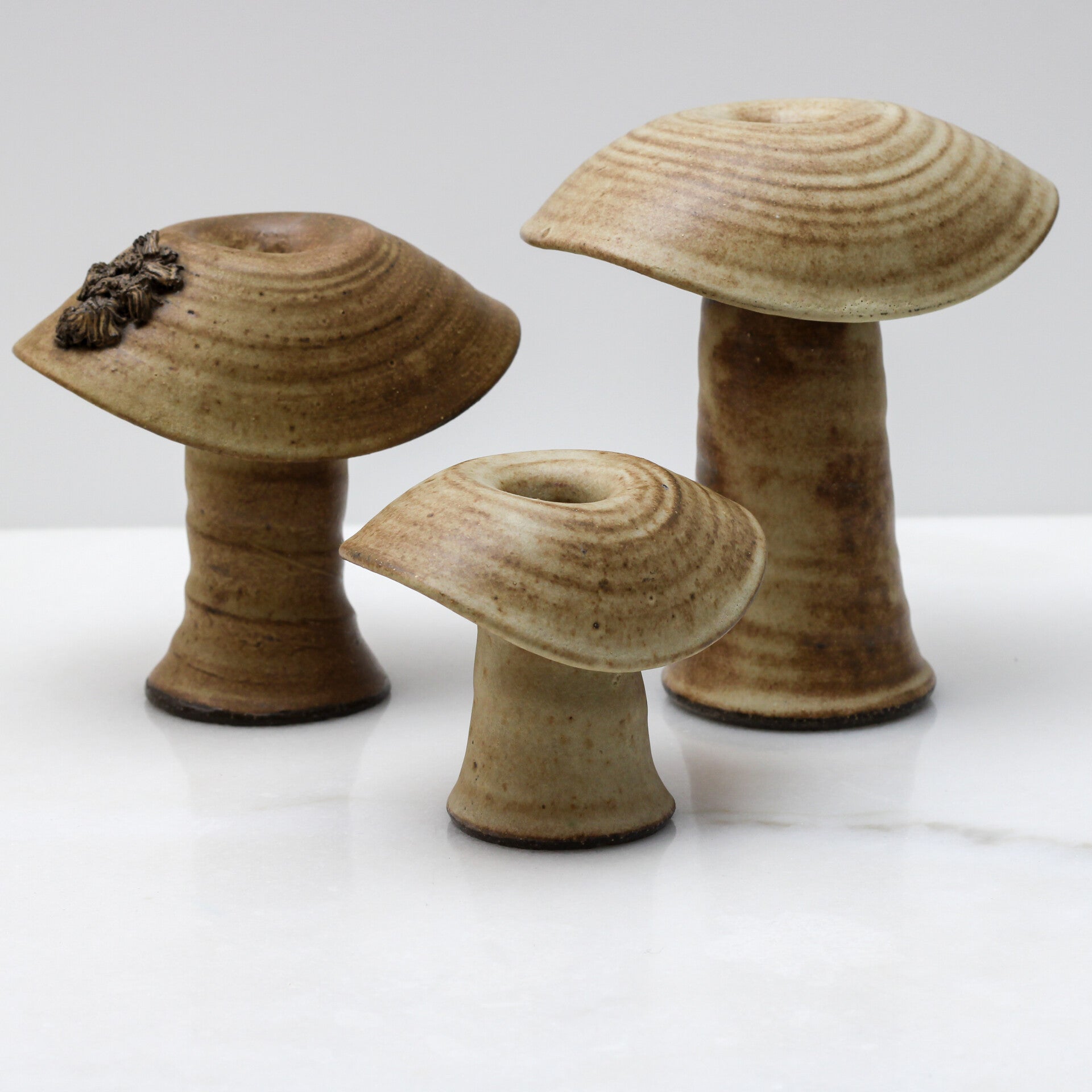 Set van 3 vintage Freek Berends olielampjes/ vaasjes "Paddenstoel"