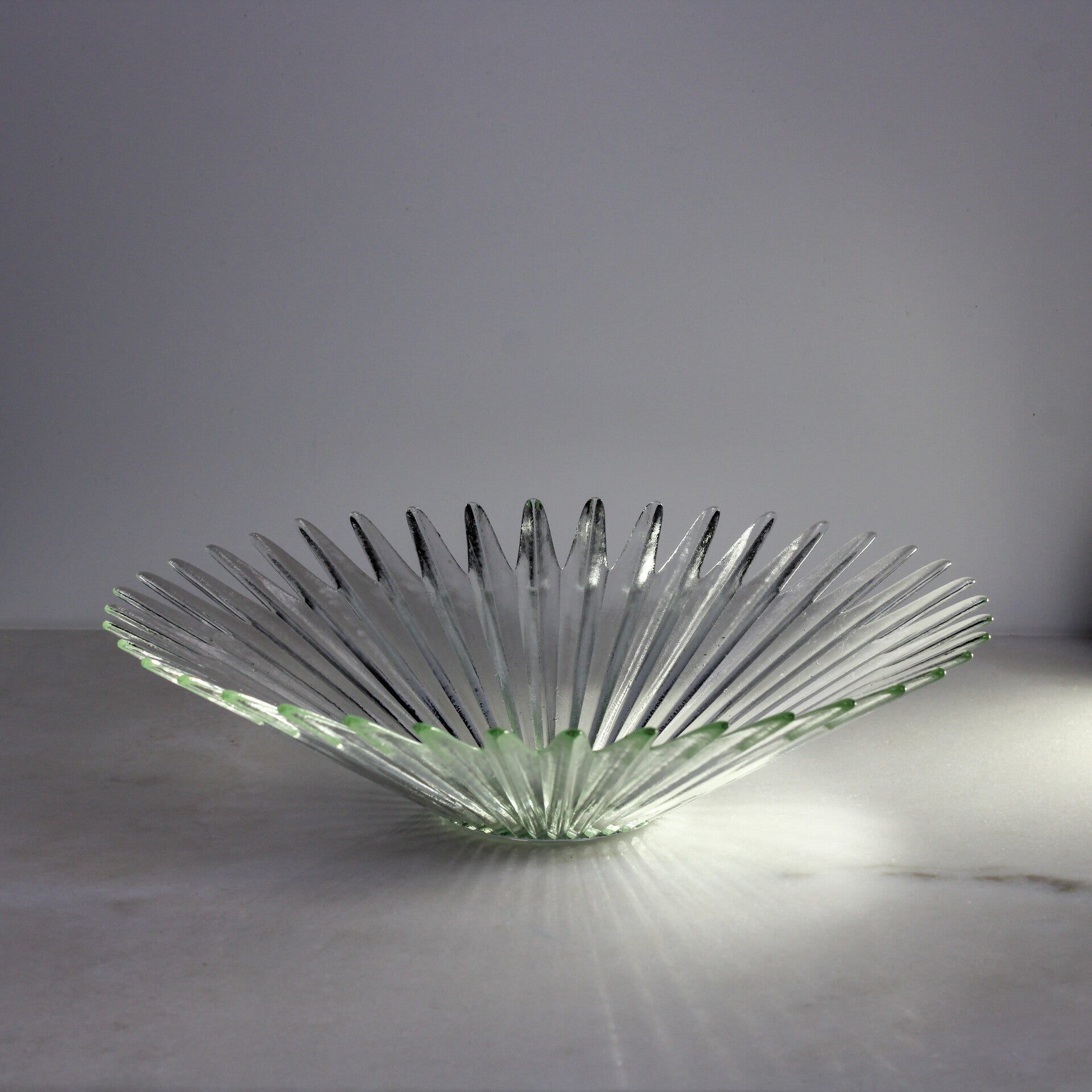 Humppila kristalglazen schaal uit de "Revontulet" (Noorderlicht) serie