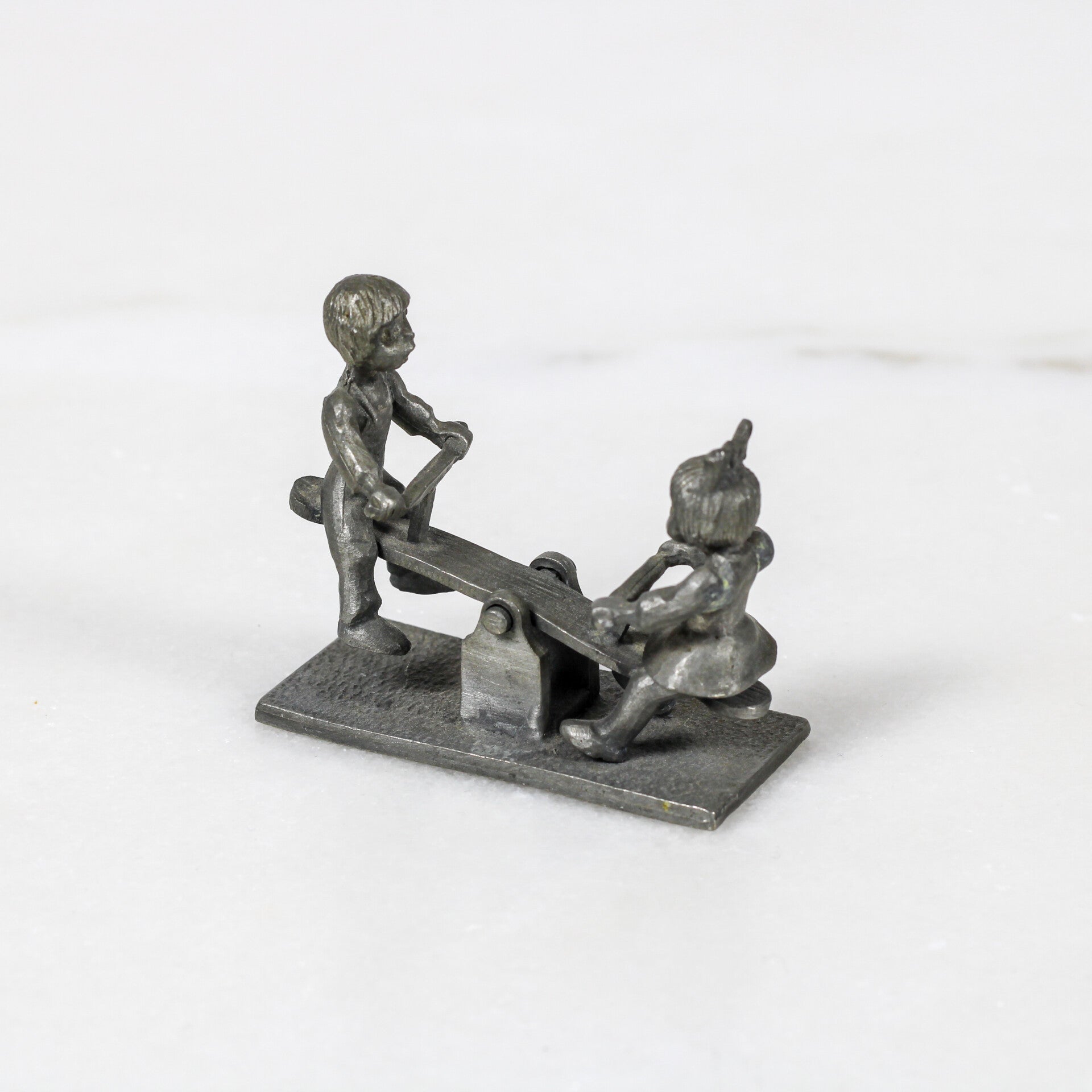 Artil Specials Utrecht miniatuur "Wip" uit de serie "kinderen die spelen"