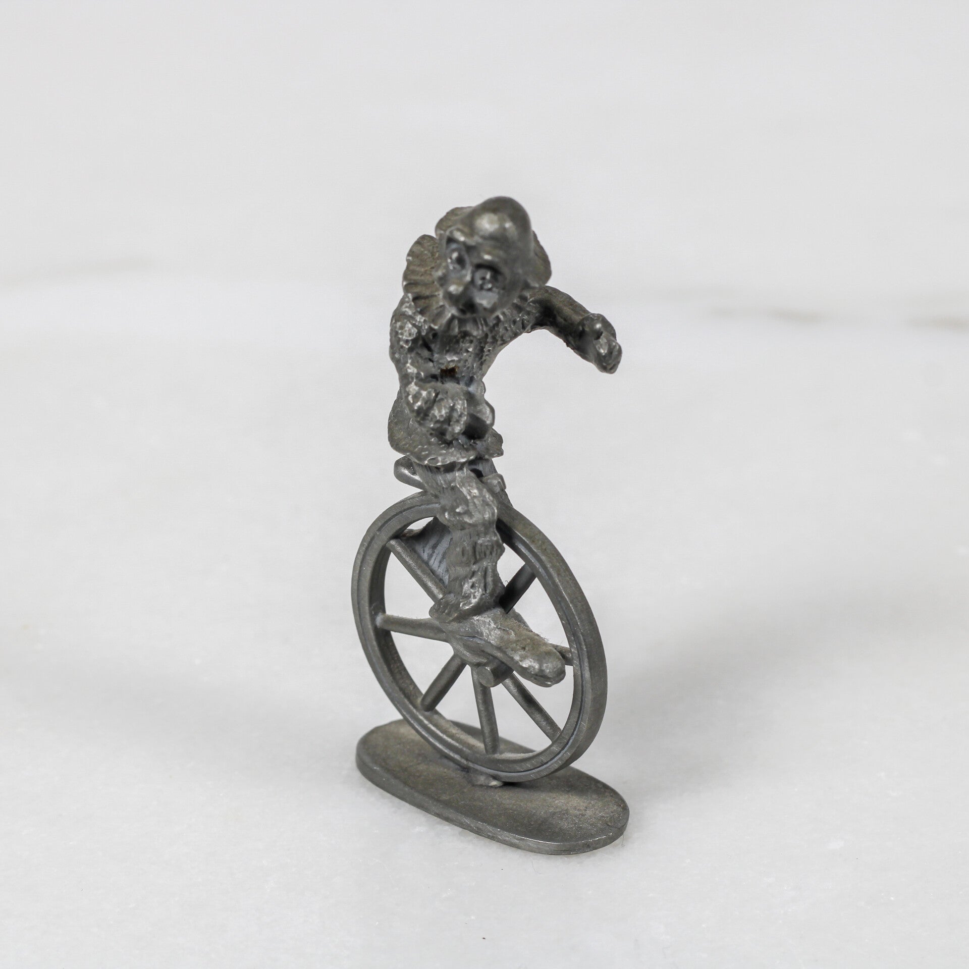 Artil Specials Utrecht miniatuur "clown op een eenwieler"