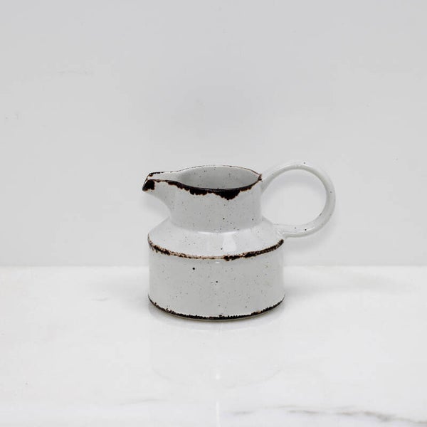 Midwinter Stonehenge melkkannetje uit de serie "Creation"