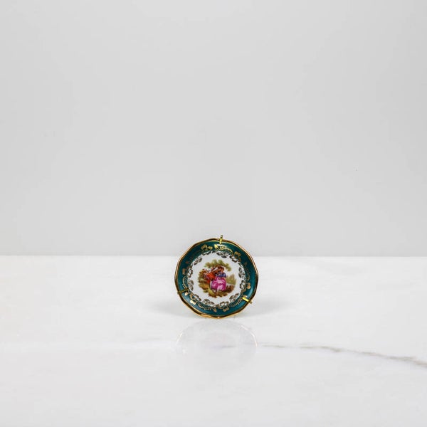 Franse Rococó-Charme: Set van 2 Limoges Bordjes – Debon & Cie