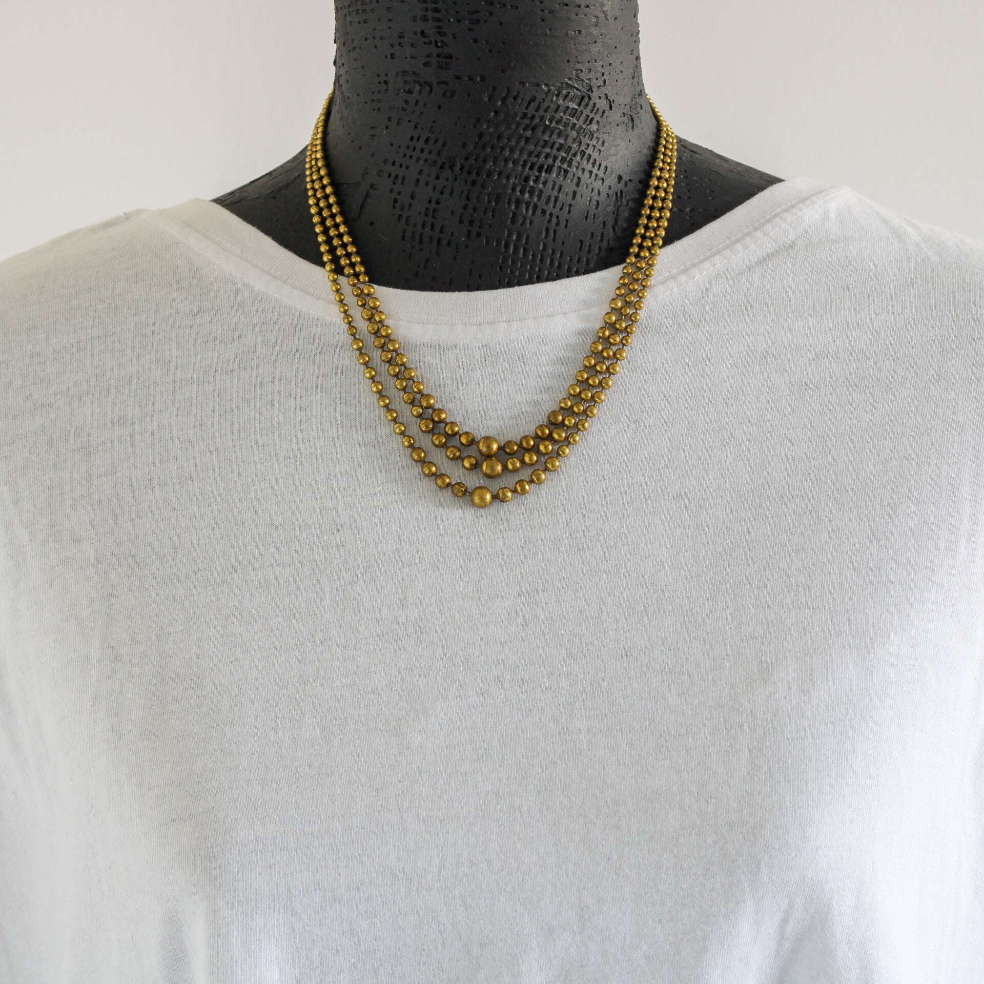 Vintage 3-Strands 'Golden Hour' Brass Bead Necklace – Jaren 50