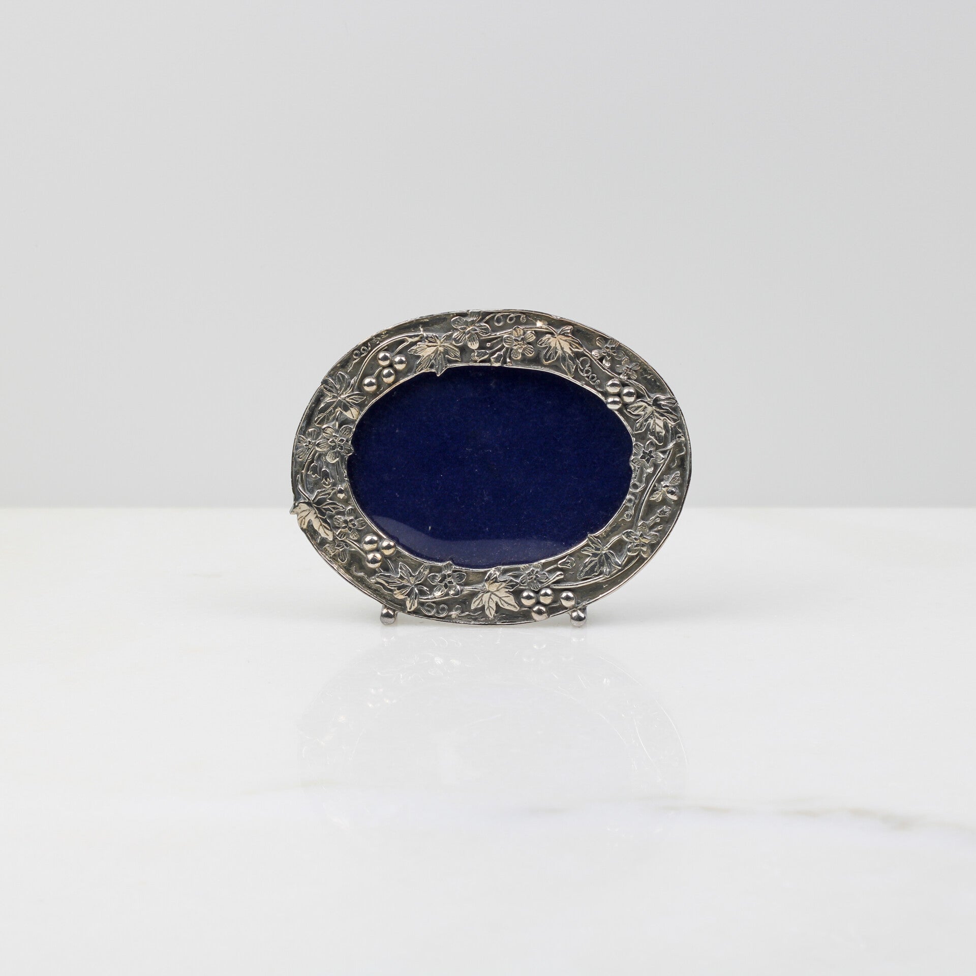 Prachtig Art Nouveau Stijl Miniatuur Fotolijstje – Silver Scenes (MASJ '87)