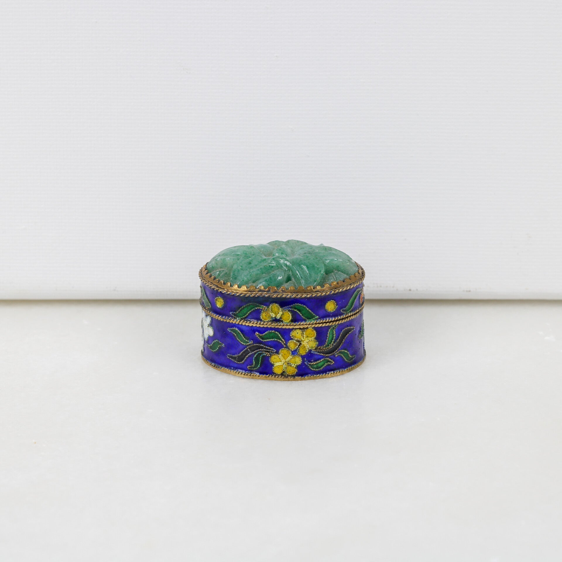 Exquise Authentieke Chinese Cloisonné & 'Spinazie Jade' Trinket Box (ca. 1880-1920)