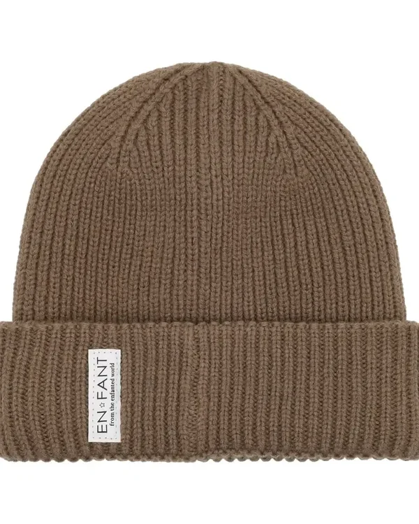 En Fant muts Pine bark Beanie