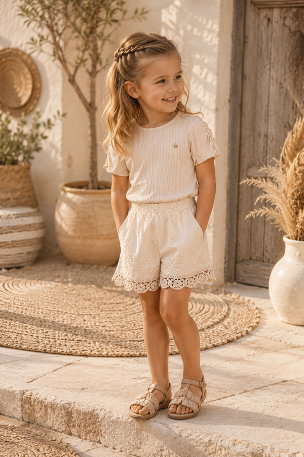Like Flo Fanny girls 3D leaf embroidery short