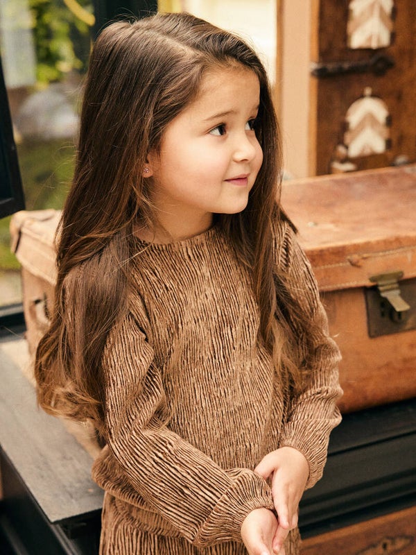 Daily7 meisjes longsleeve velvet plisse gold