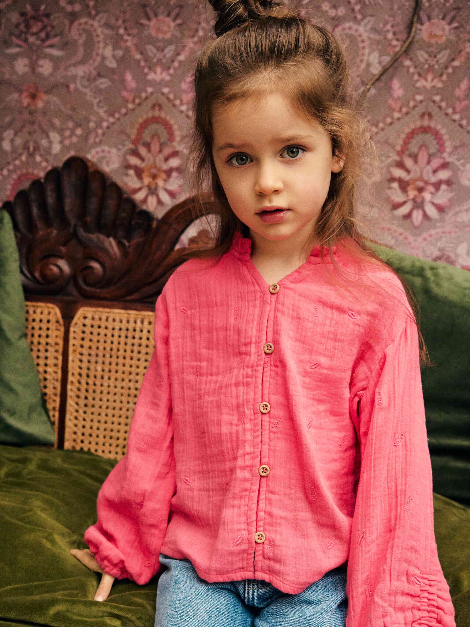 Daily7 blouse met kusjes borduurwerk coral