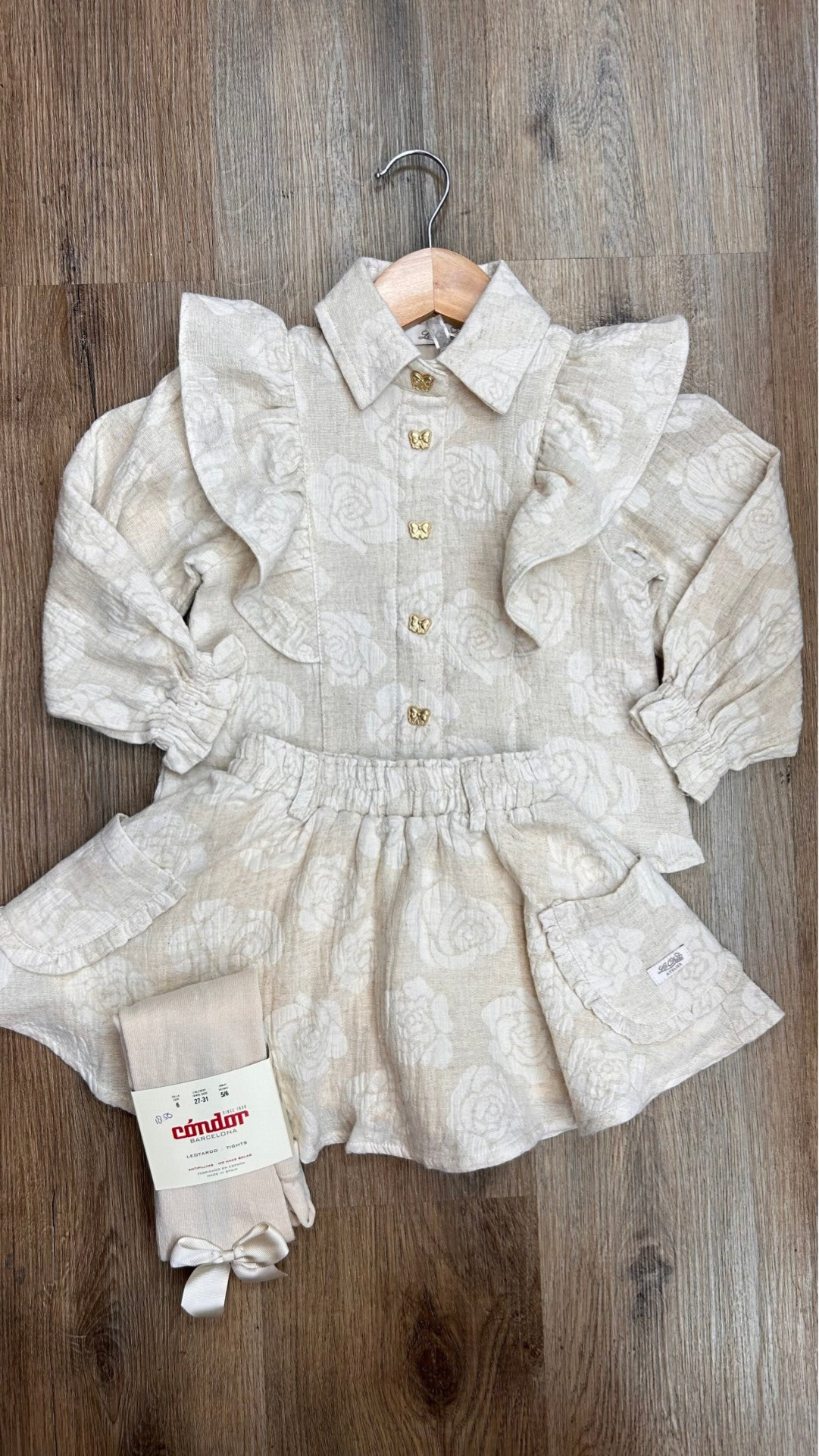 Le Chic EMAE big ruffle blouse