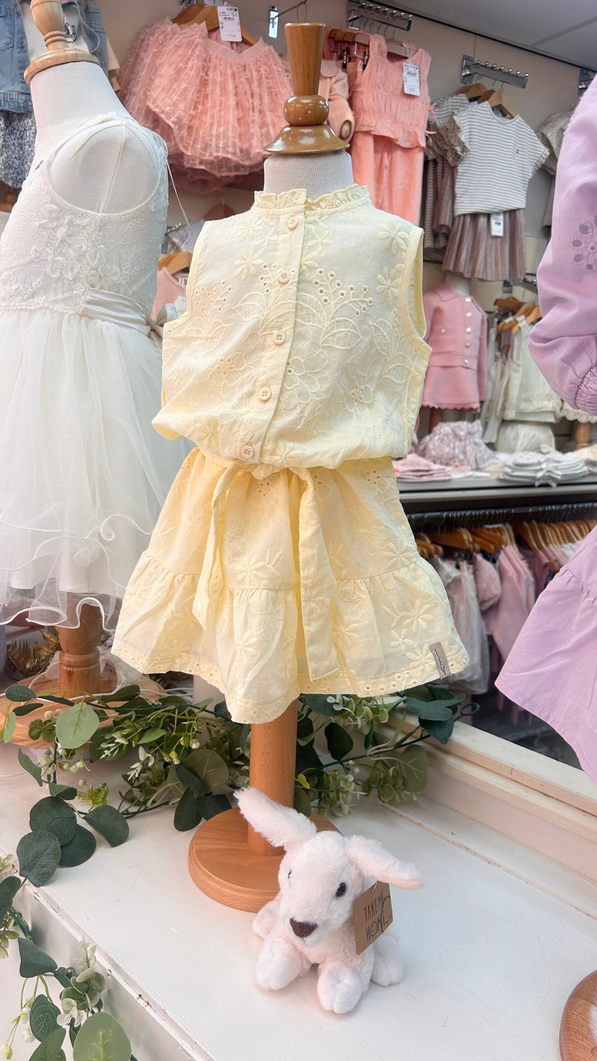 LEVV jurkje becky butter yellow