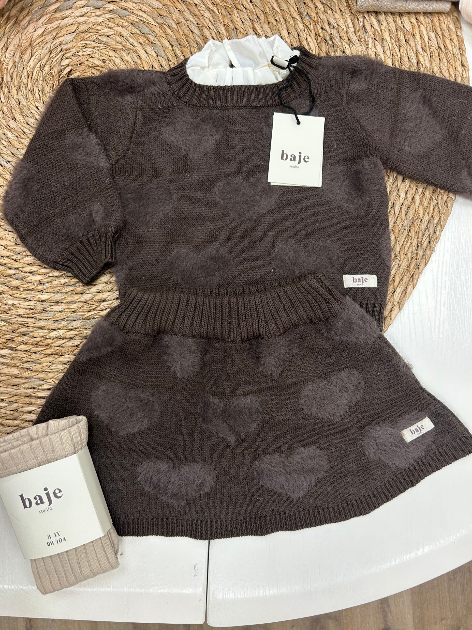 Baje Studio High winter Soho brown dark knit