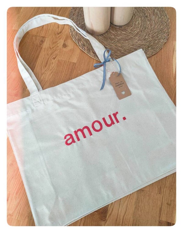 a m o u r •