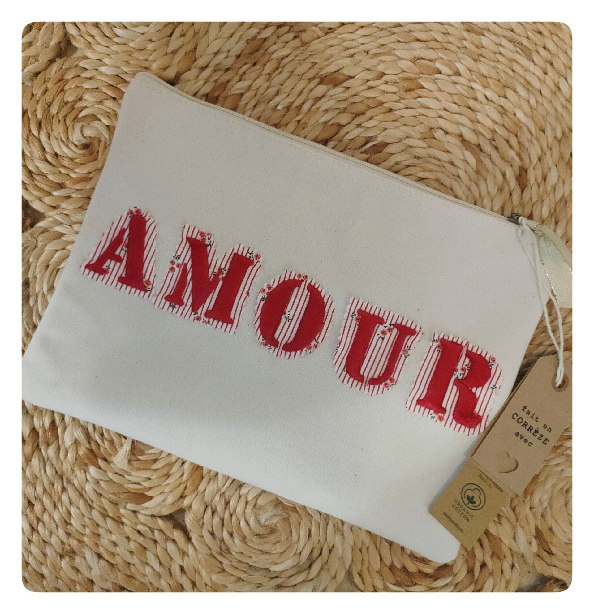 A M O U R