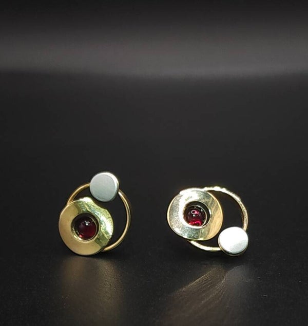 Abstract Post Earrings w Garnets