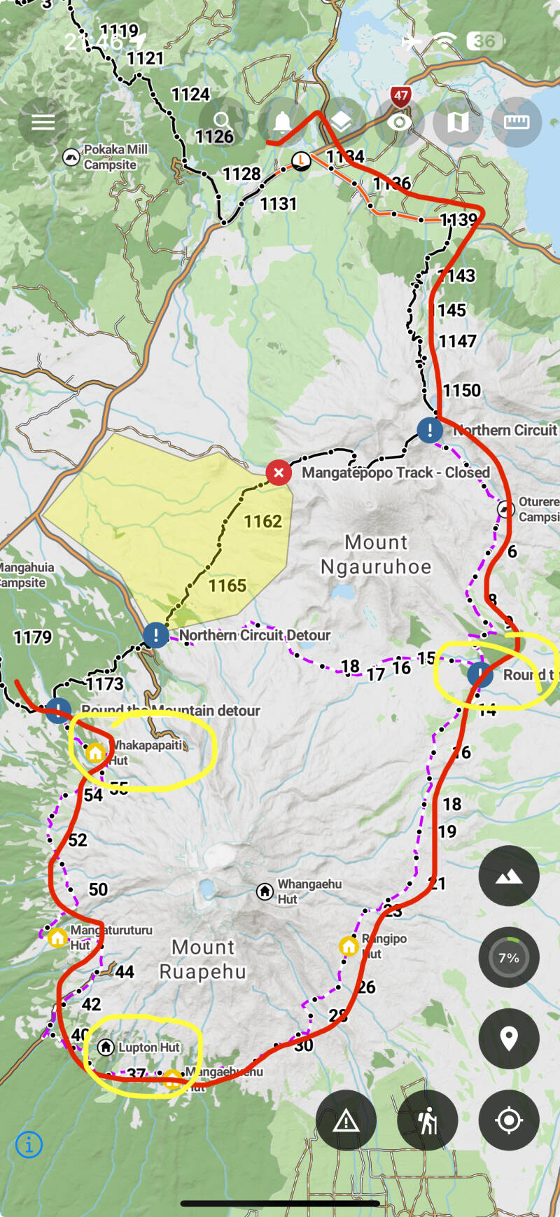 En rouge le parcours que je suivrais et en jaune les huttes des nuitées 