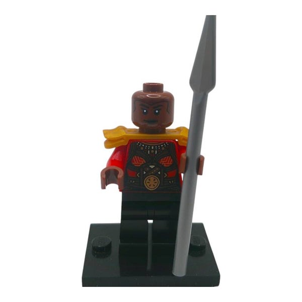 LEGO® Marvel™ Minifigur "Okoye mit Speer" 76266