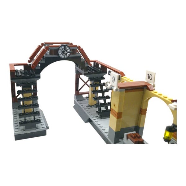 LEGO® Harry Potter™ "Bahnsteig Gleis 9 3/4 mit Brücke" 75955