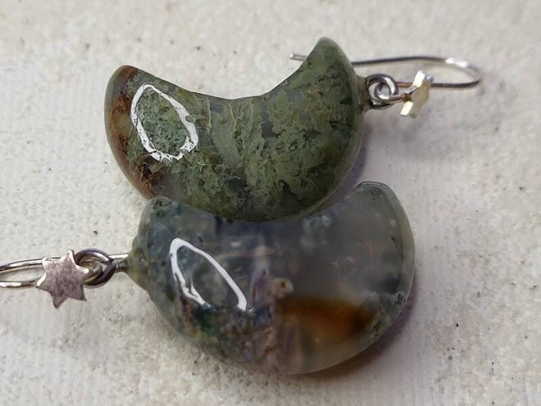 Mosagaat maantjes oorbellen