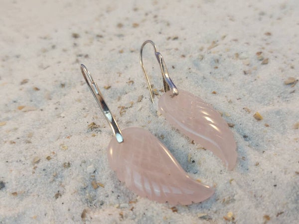 Rozenkwarts engelenvleugels