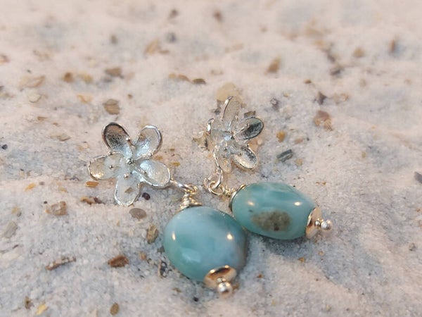 Larimar oorstekers