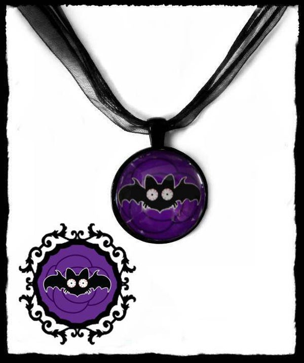 Necklace round Purple Rose Batty 