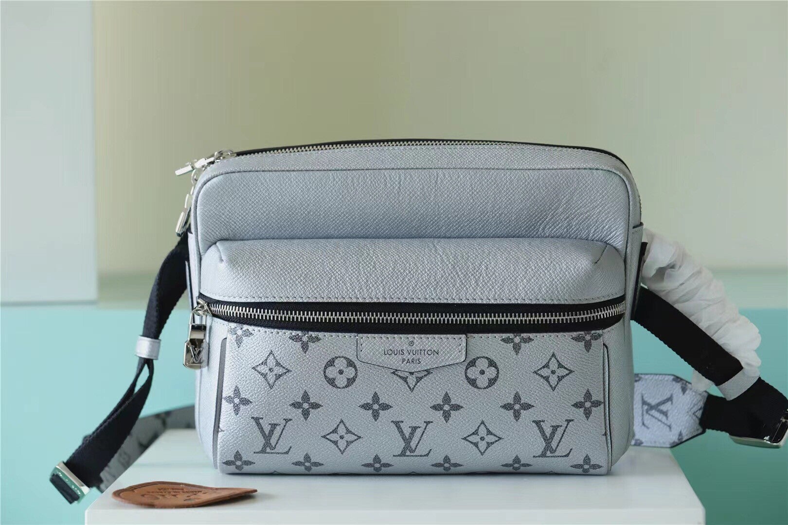 Louis Vuitton Men’s Bag